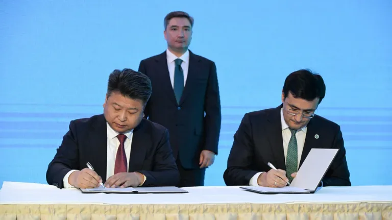 Baiterek Holding signs memorandum for Kuryk Port development