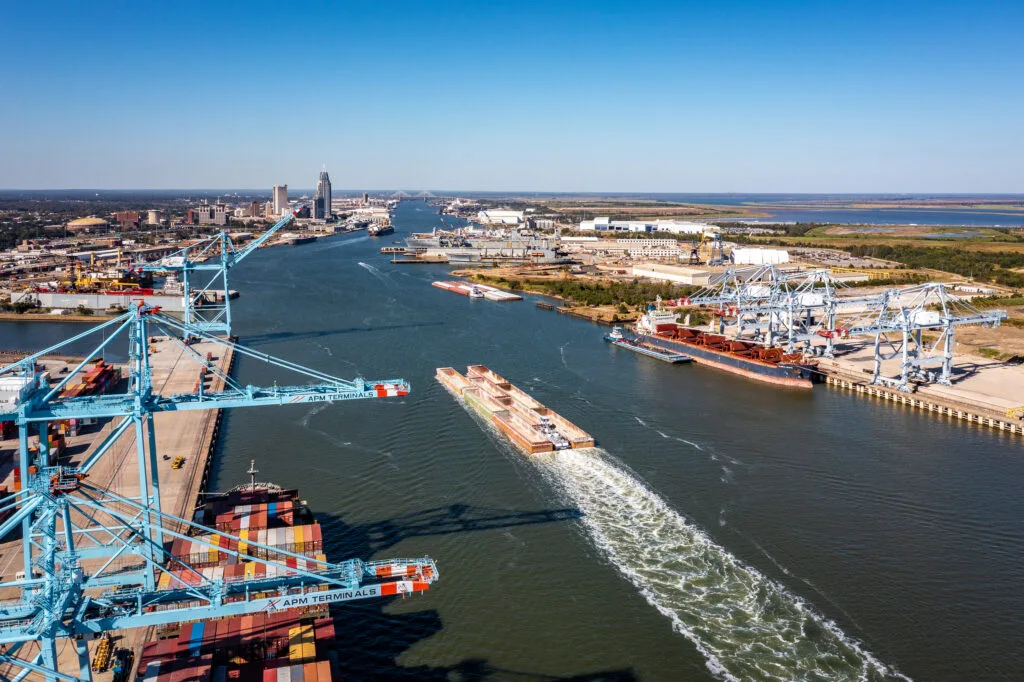 Port of Mobile reports record revenue following channel deepening