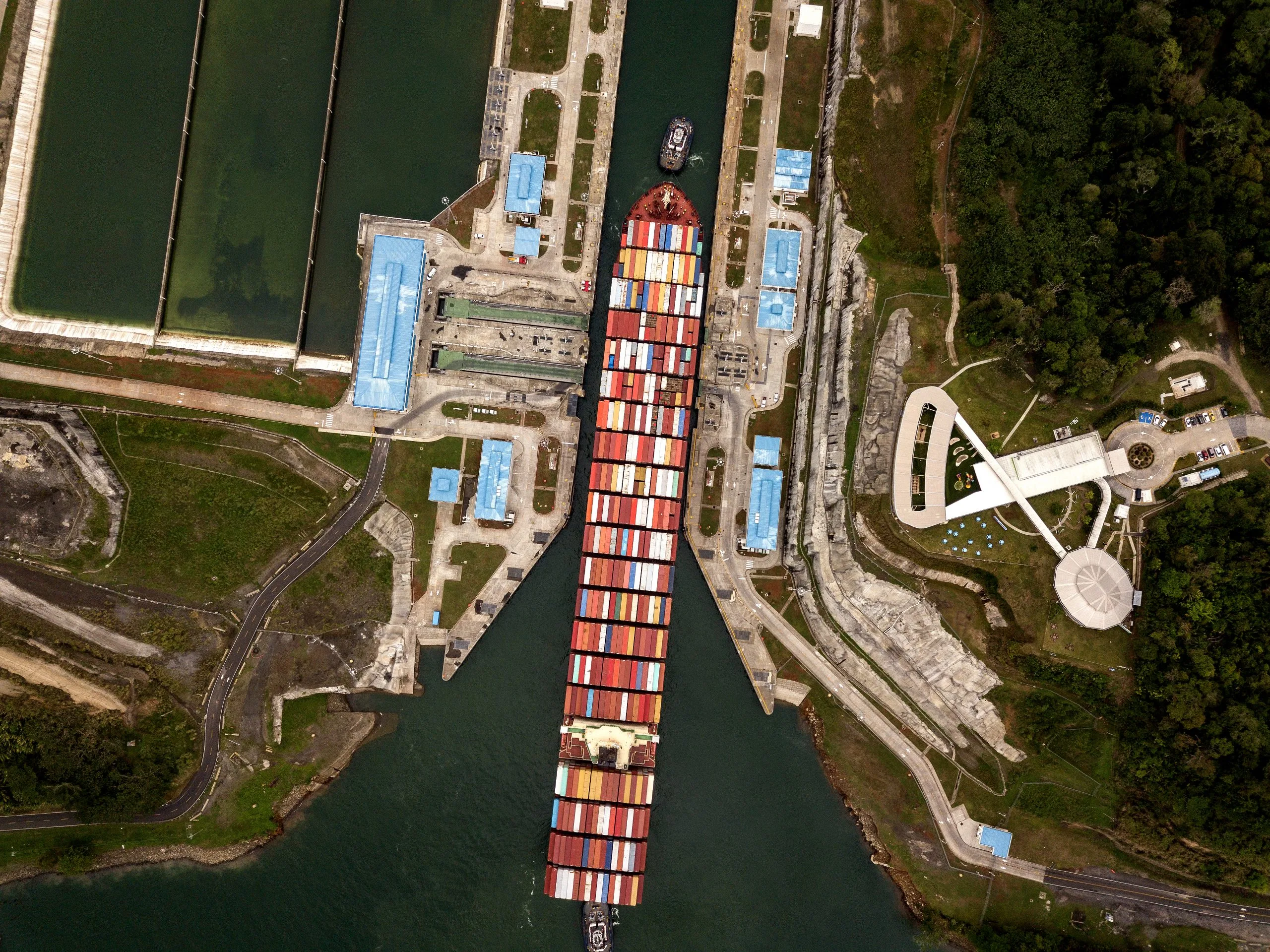 Panama Canal reports stronger traffic and restores last-minute bookings