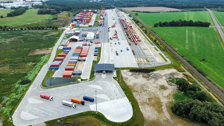METRANS completes expansion of Polish intermodal terminal