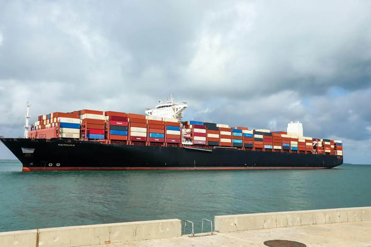 Port of Lamu handles record container discharge from MV Hamouna