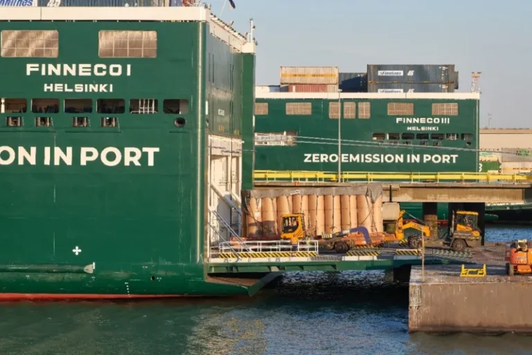 Finnlines and Stora Enso expand cooperation on lower-carbon shipping