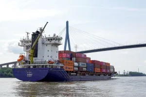 Dual-fuel shipping fleet expands as investment in cleaner technologies accelerates